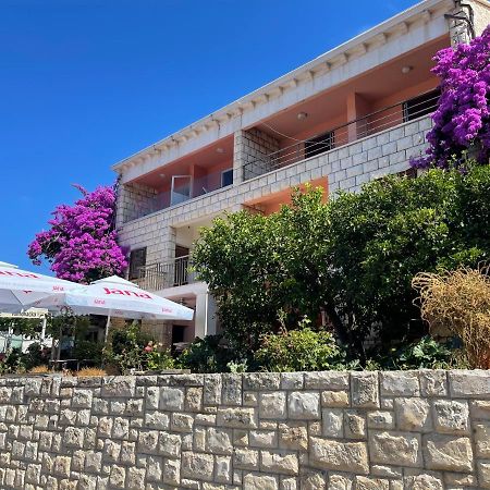 St. Nicholas Rooms Hvar Town Exterior foto
