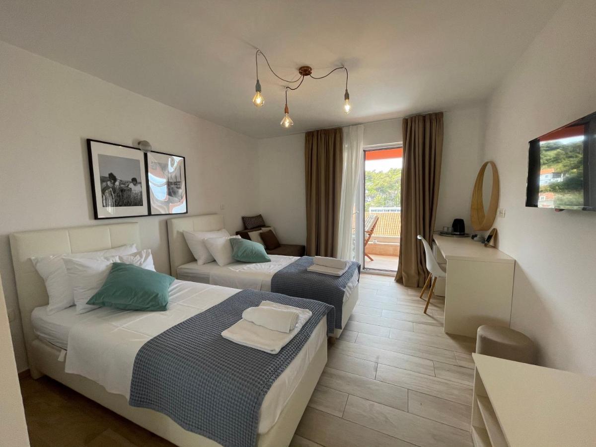 St. Nicholas Rooms Hvar Town Exterior foto