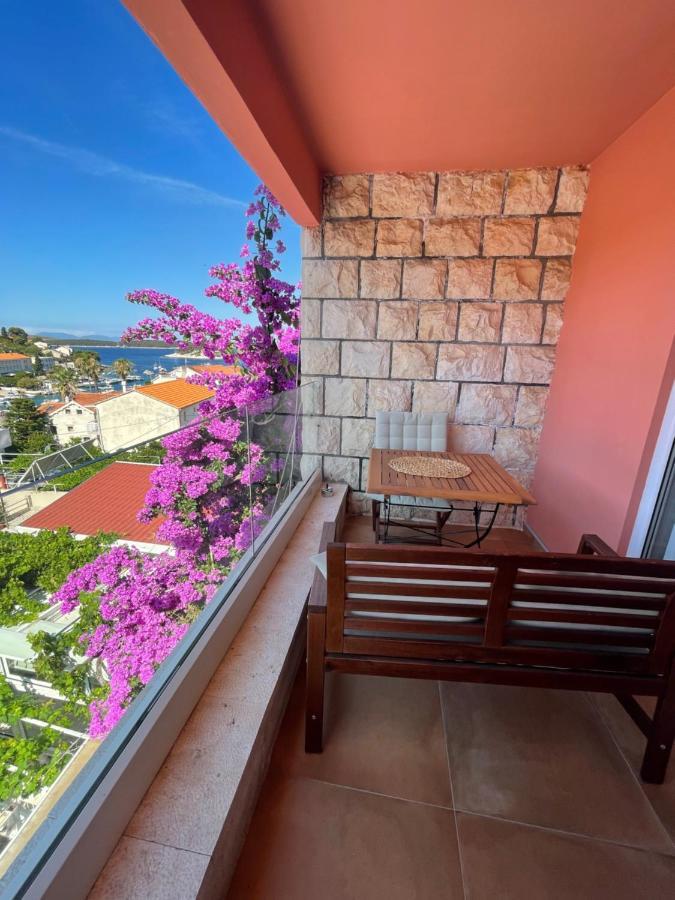 St. Nicholas Rooms Hvar Town Exterior foto