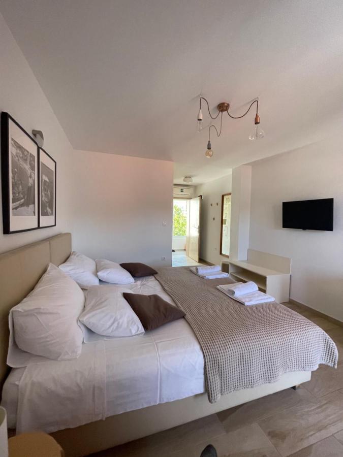 St. Nicholas Rooms Hvar Town Exterior foto